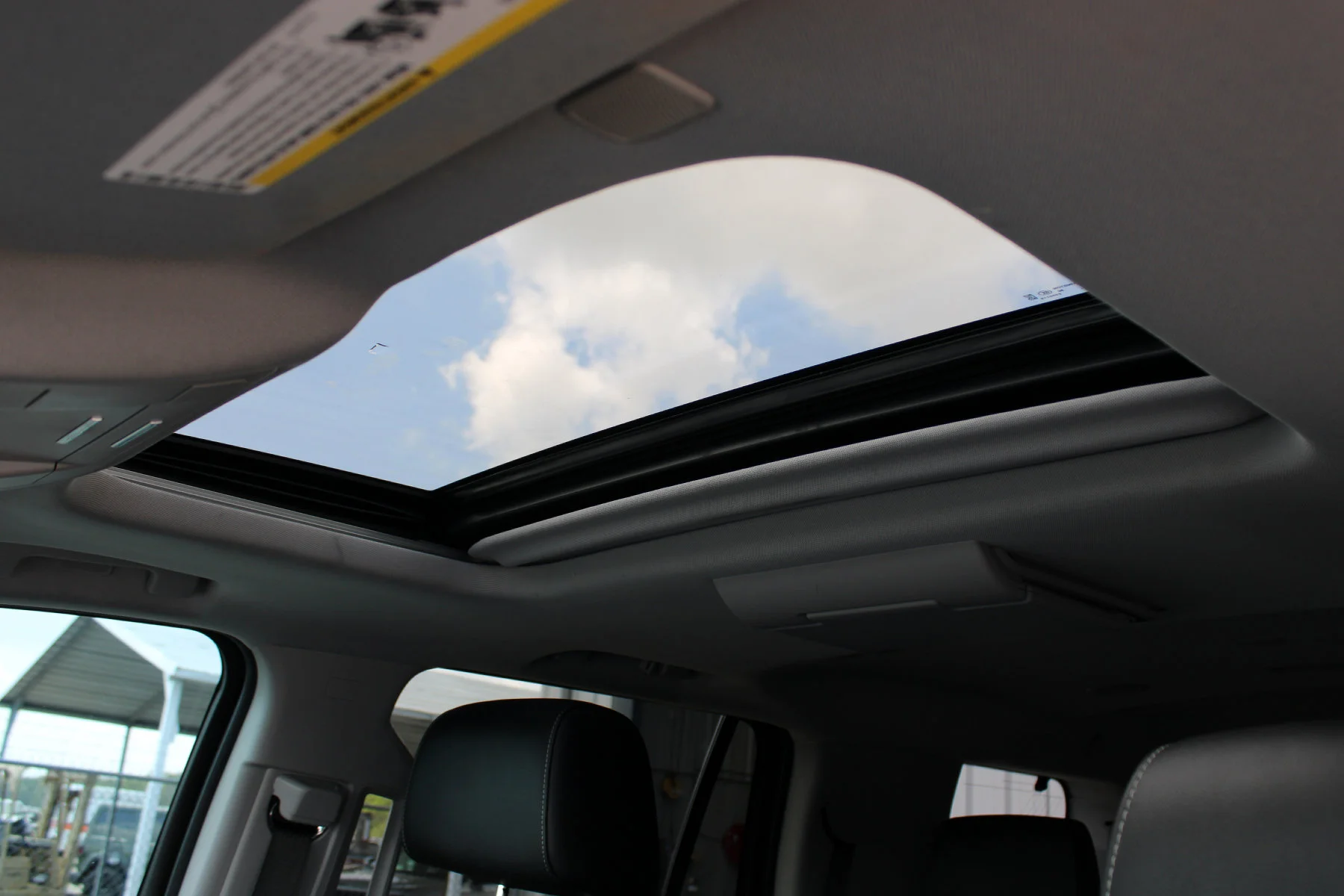 Used 2020 Black Chevrolet 2WD 4dr Premier image 7