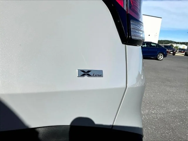 Used 2024 Gray Kia X-Line image 29