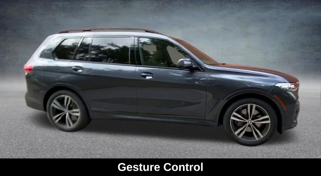 Used 2021 Gray BMW xDrive40i image 32