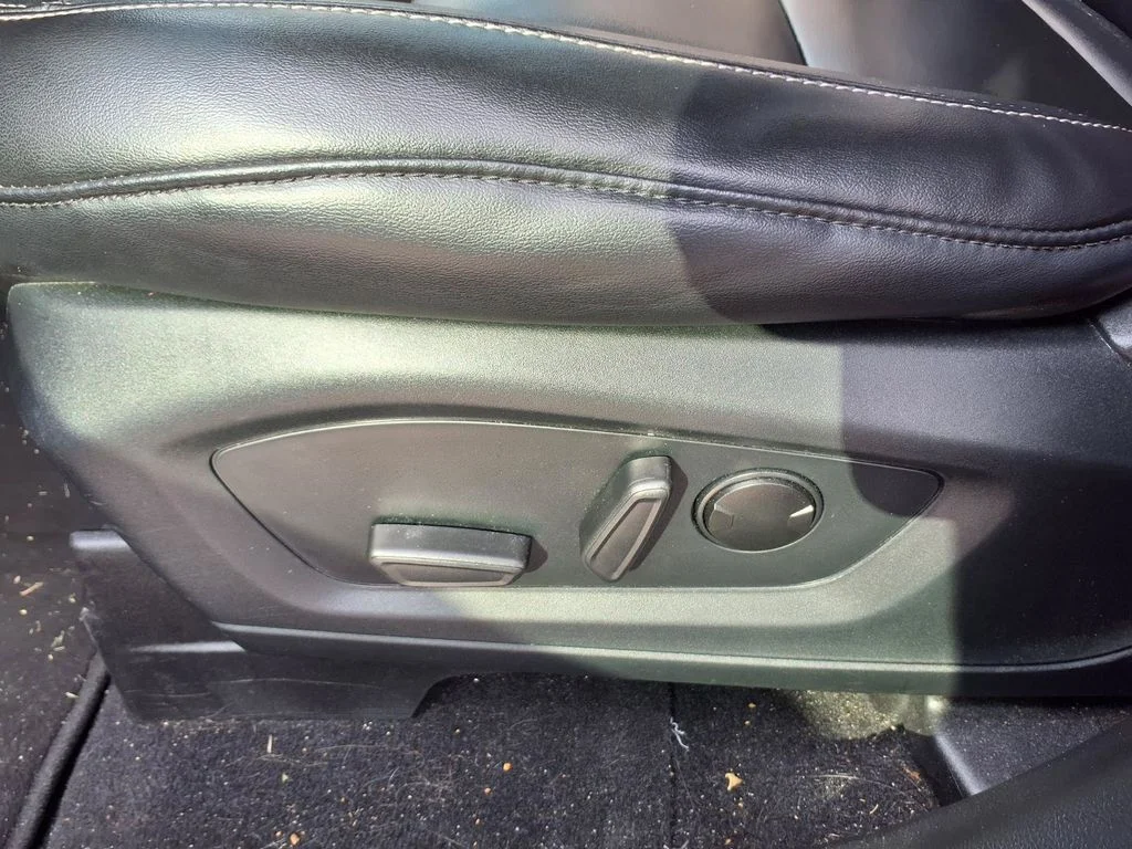 Used 2021 Silver Metallic Ford XLT image 19