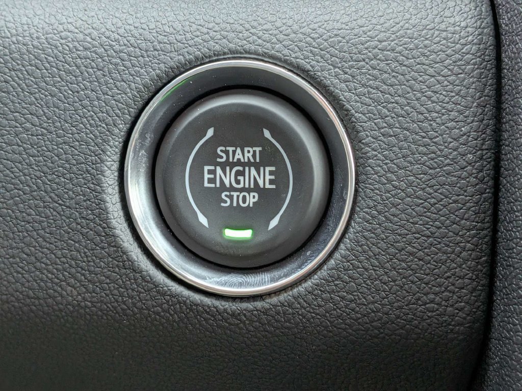 New 2027 Sterling Metallic GMC Elevation image 28