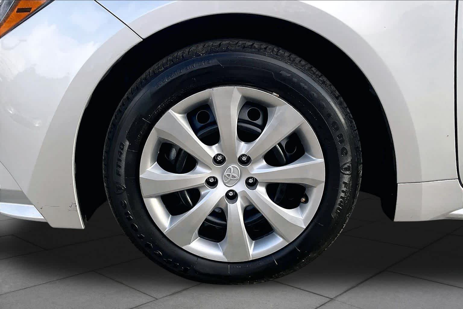 Used 2025 Classic Silver Metallic Toyota LE image 11