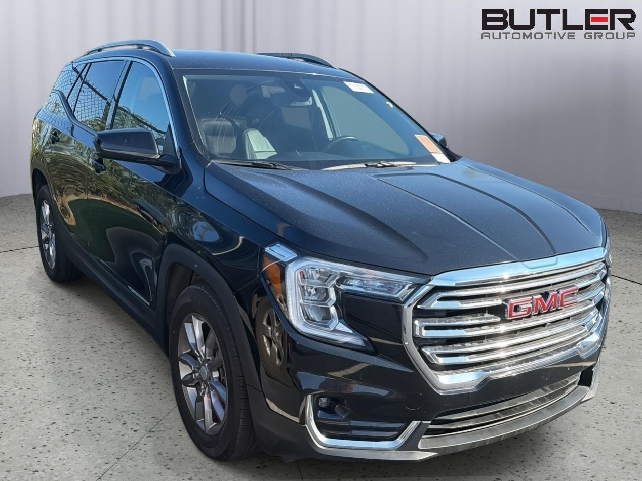 Used 2022 Ebony Twilight Metallic GMC SLT image 6