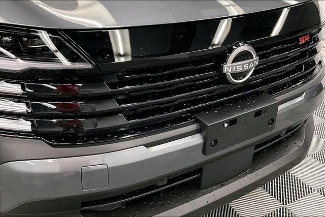 New 2026 Gun Metallic/Scarlet Ember Tintcoat Nissan SR image 15