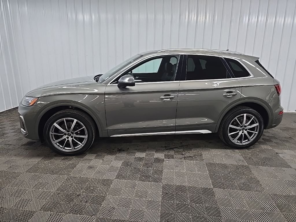 Used 2023 Gray Audi Premium Plus image 5