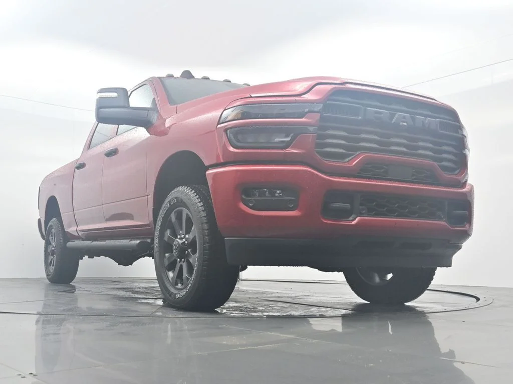 New 2026 Molten Red Pearl-Coat Exterior Paint RAM  image 34