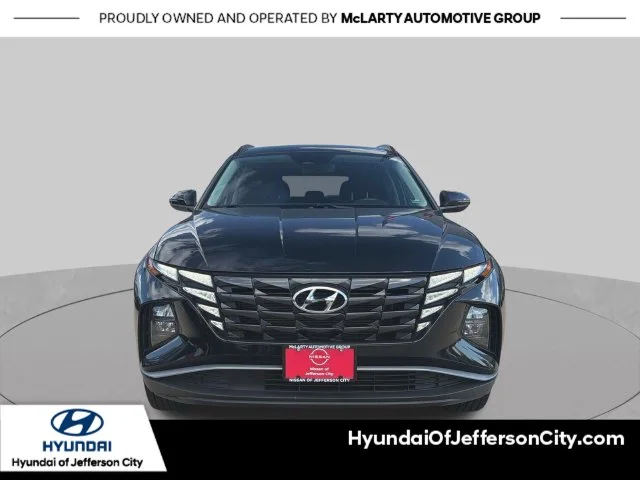 Used 2023 Black Hyundai SEL image 9