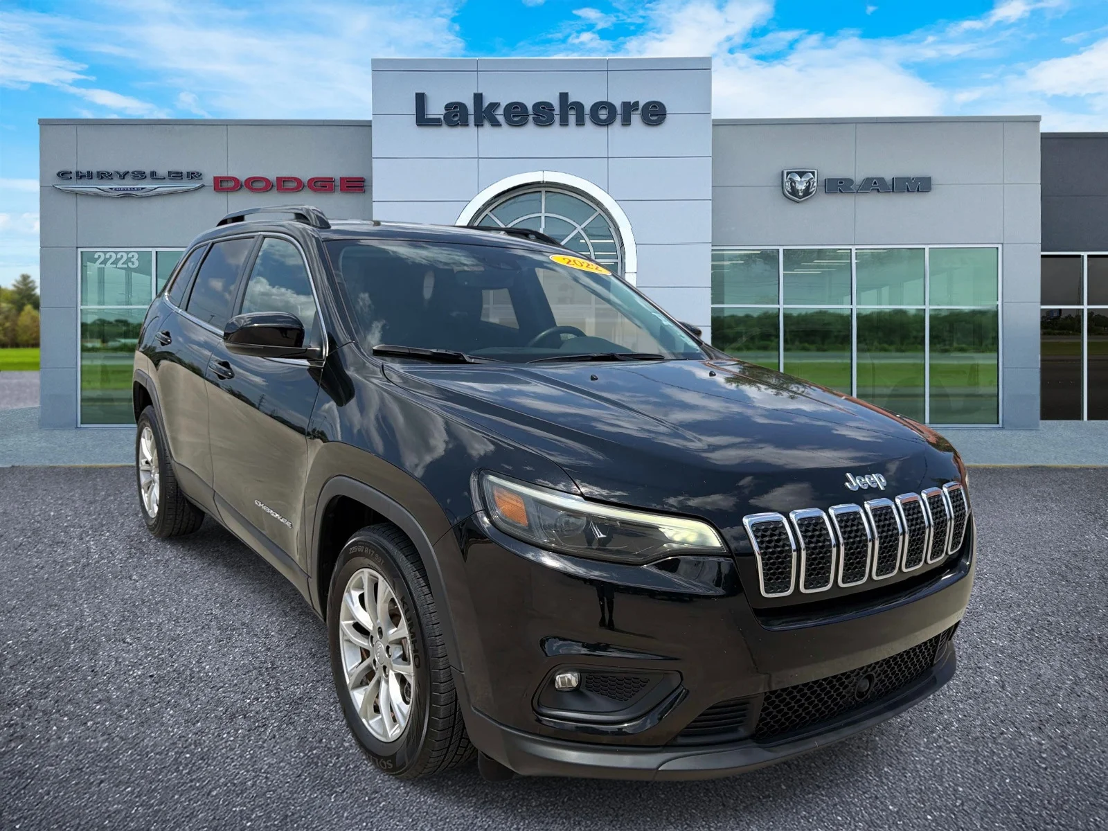 2022 Jeep Cherokee Latitude Lux's photo