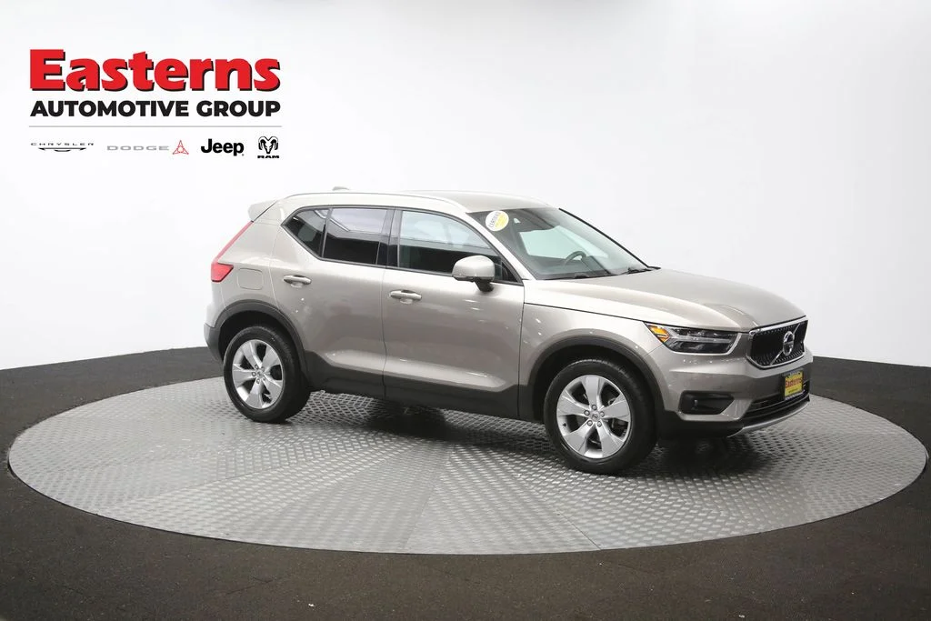 Used 2022 Brown Volvo Momentum image 50