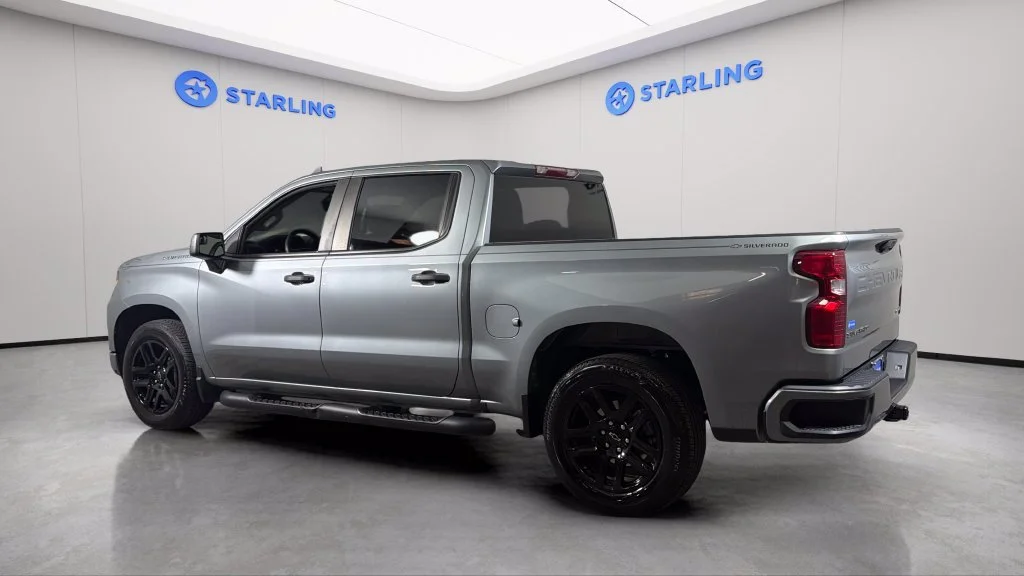 2024 Chevrolet Silverado 1500 Custom - Photo 4