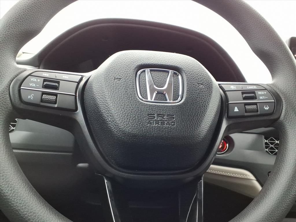 New 2026 Platinum White Pearl Honda LX image 16
