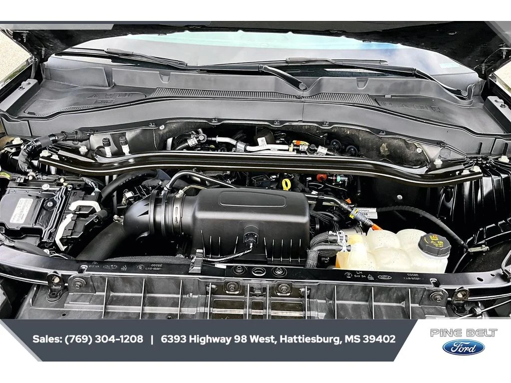 Certified Used 2023 Agate Black Metallic Ford ST-Line image 8