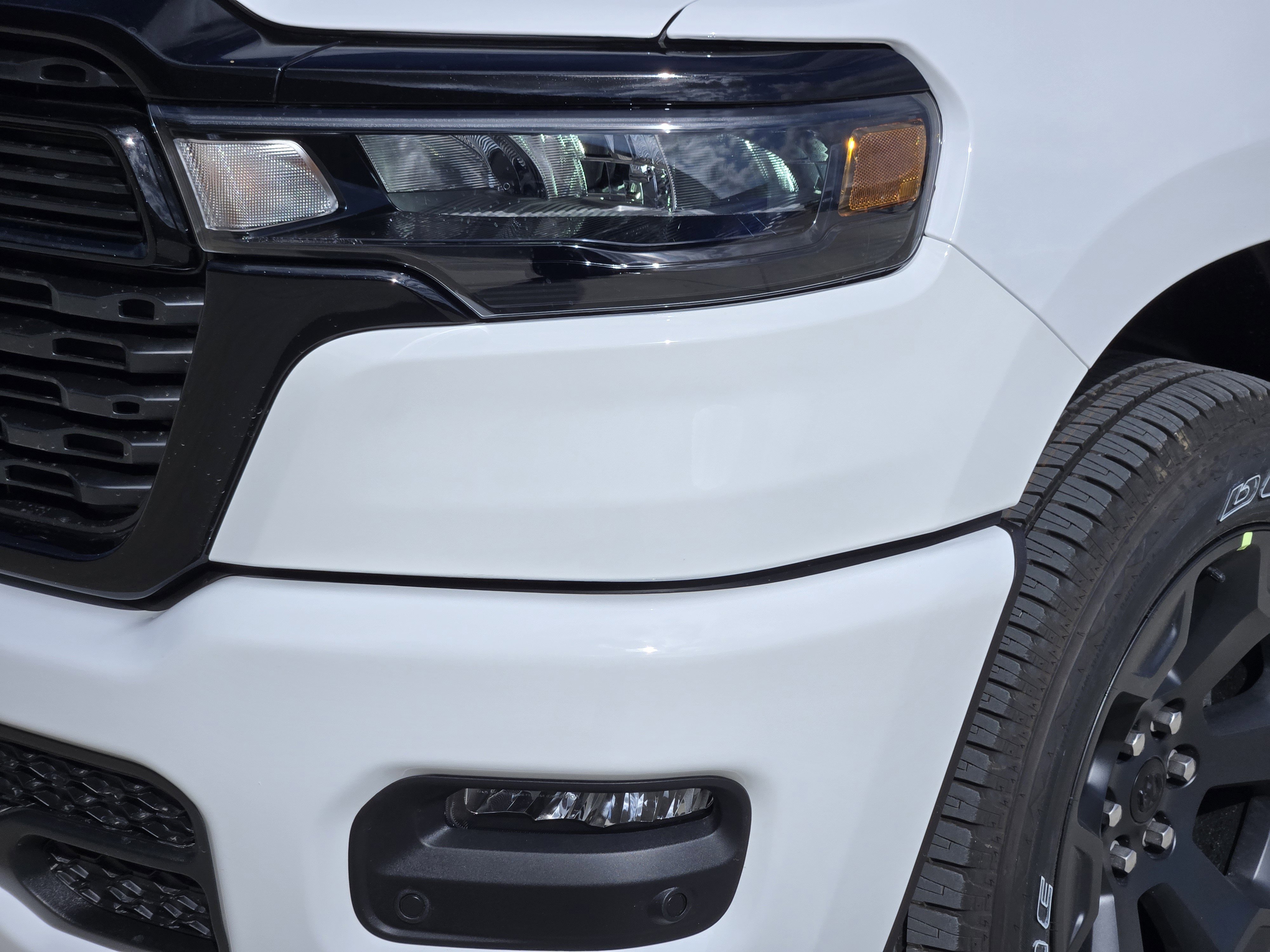 New 2026 Bright White Clear-Coat Exterior Paint RAM Express image 7