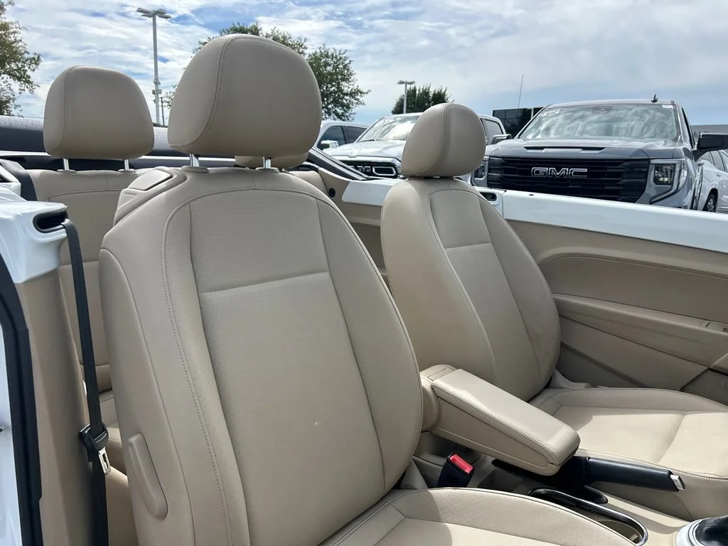 2019 Volkswagen Beetle S - Photo 31