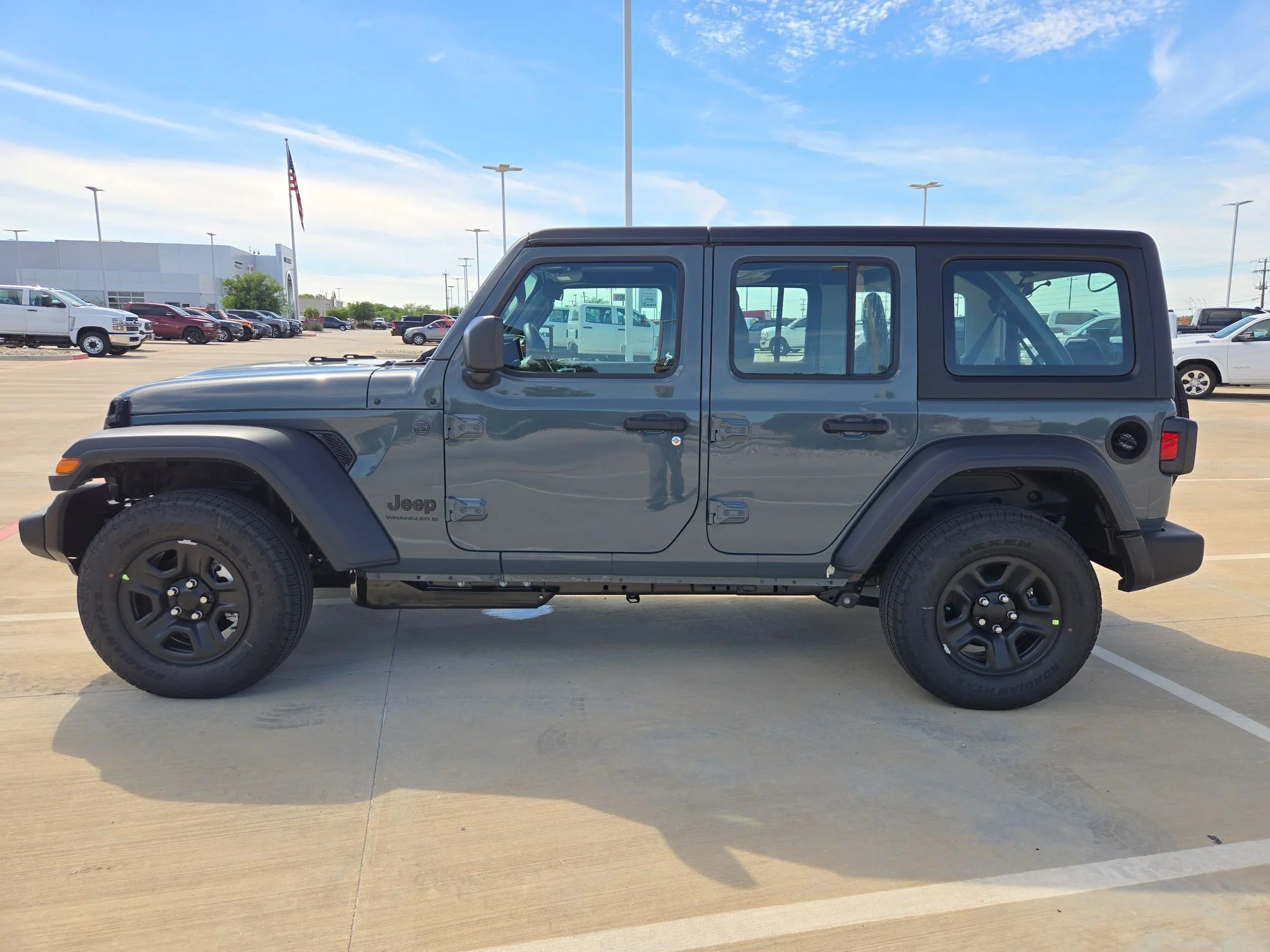 New 2026 Anvil Clear-Coat Exterior Paint Jeep Sport image 6
