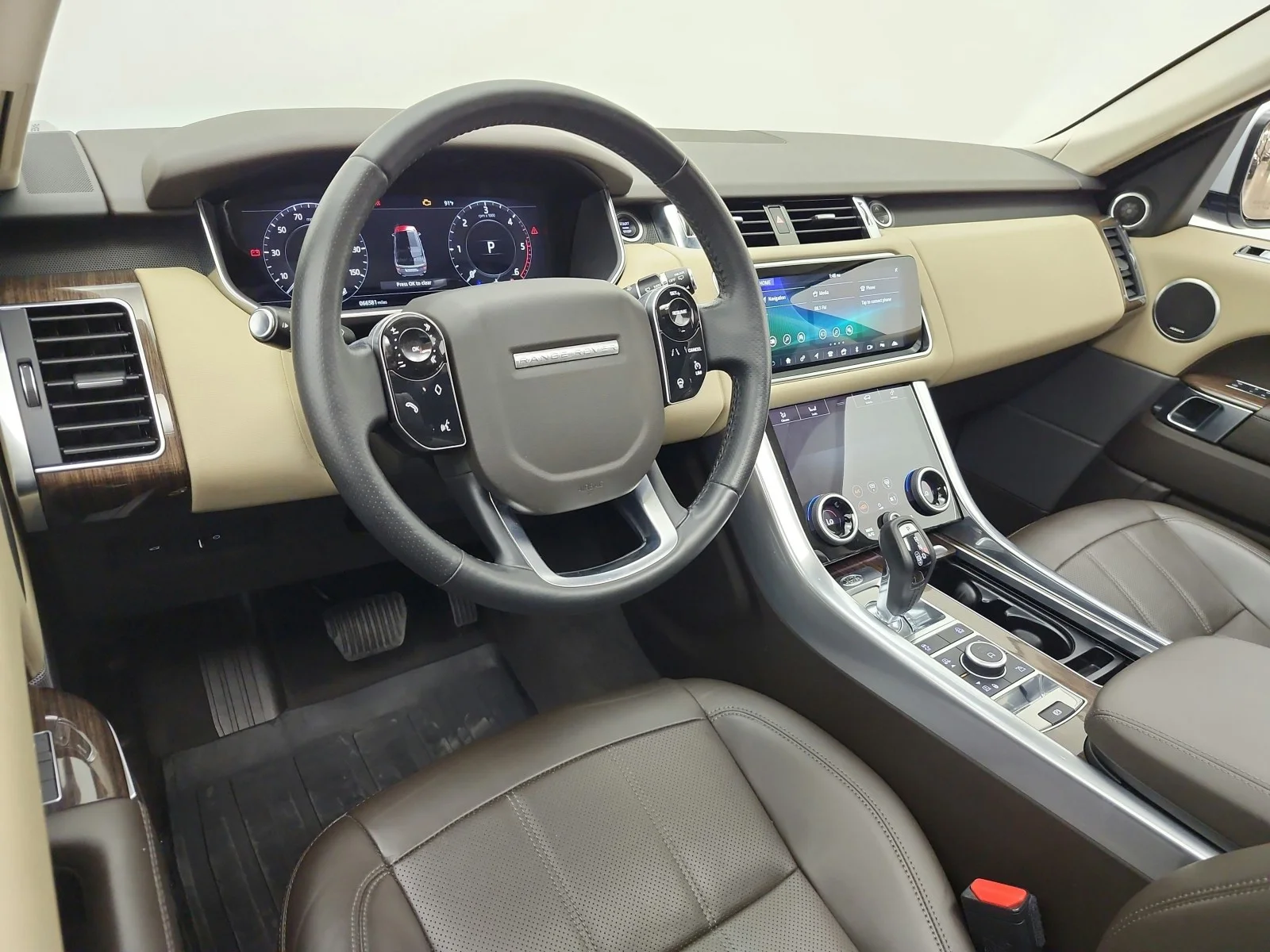 Used 2018 Yulong White Metallic Land Rover Td6 Diesel HSE image 14