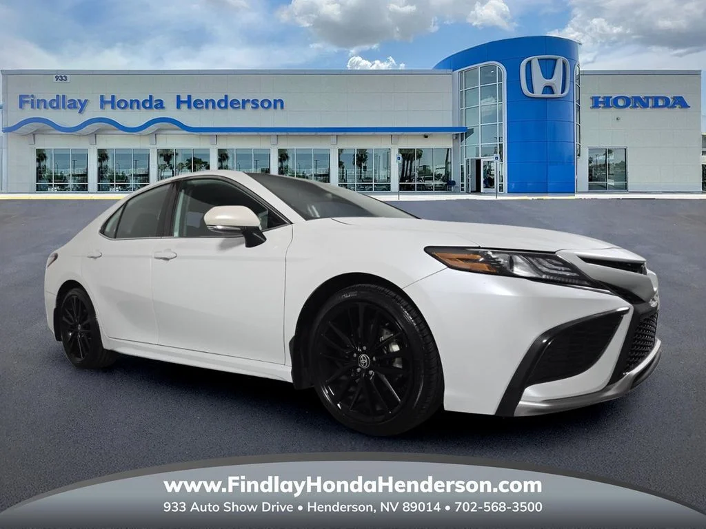 Used 2022 Pearl Toyota XSE image 1