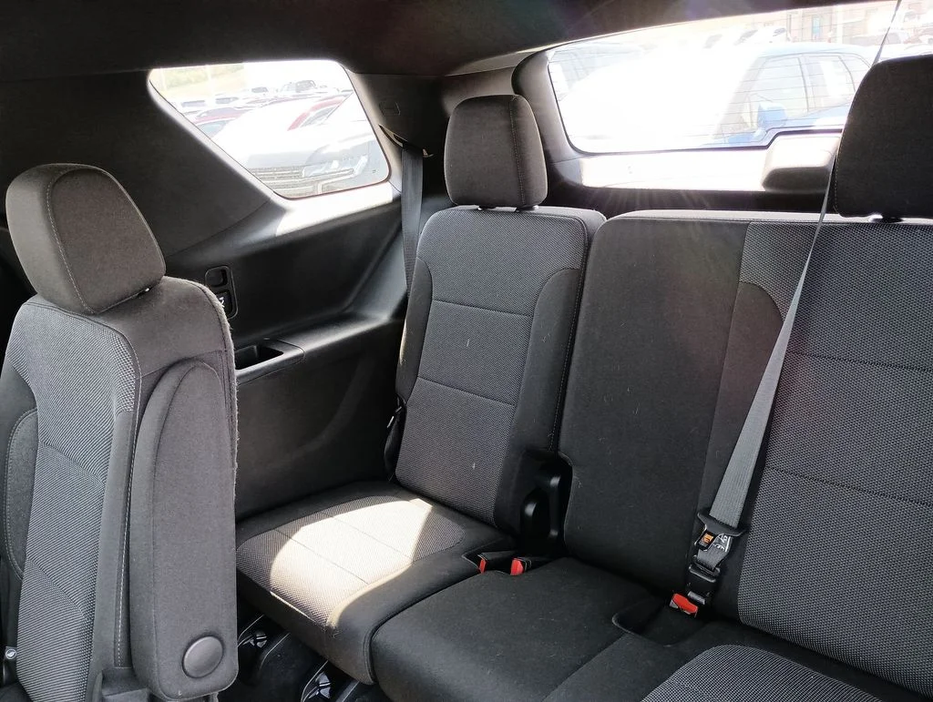Used 2023 White Chevrolet LT image 31
