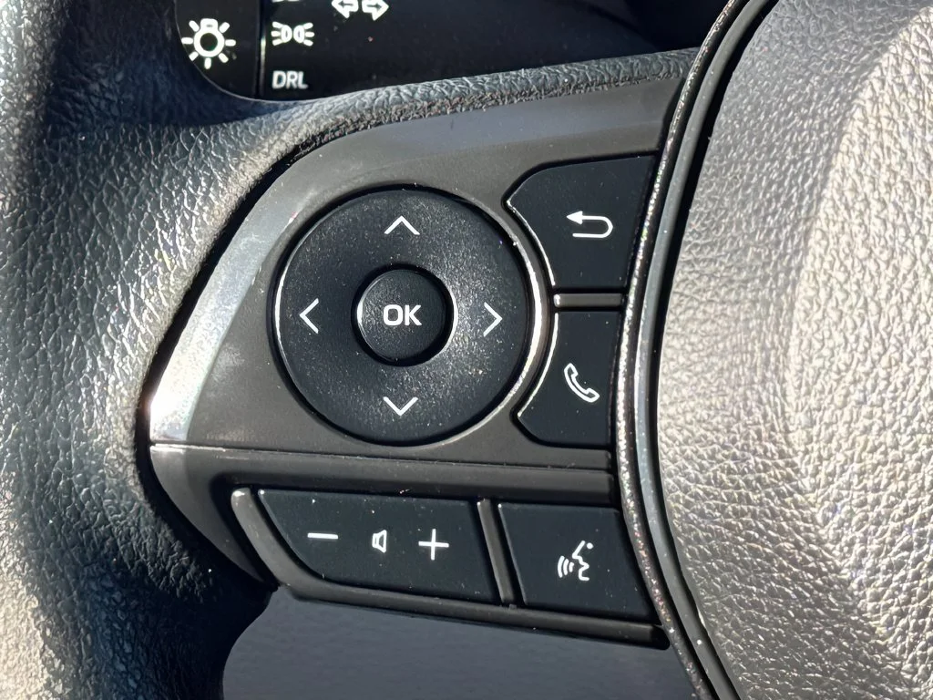 Used 2022 Silver Toyota L image 15