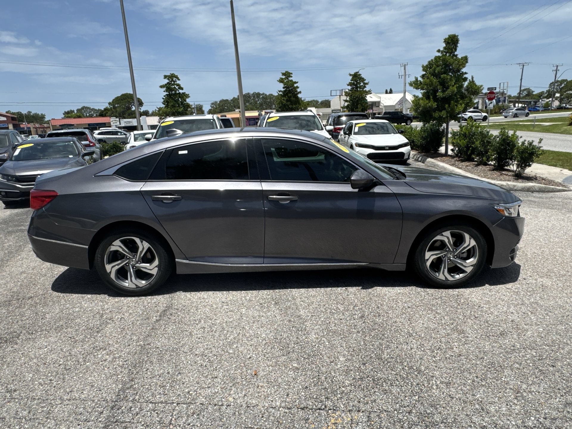Used 2018 Modern Steel Metallic Honda EX 1.5T image 5