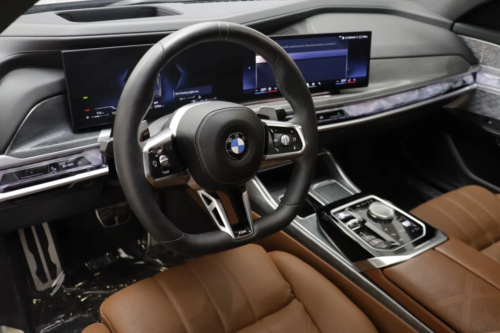 Certified Used 2023 Gray BMW 760i xDrive image 6