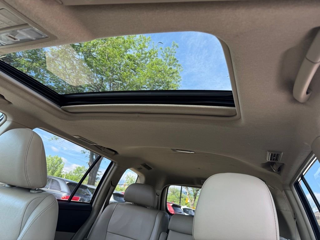 Used 2012 Black Toyota SE image 24
