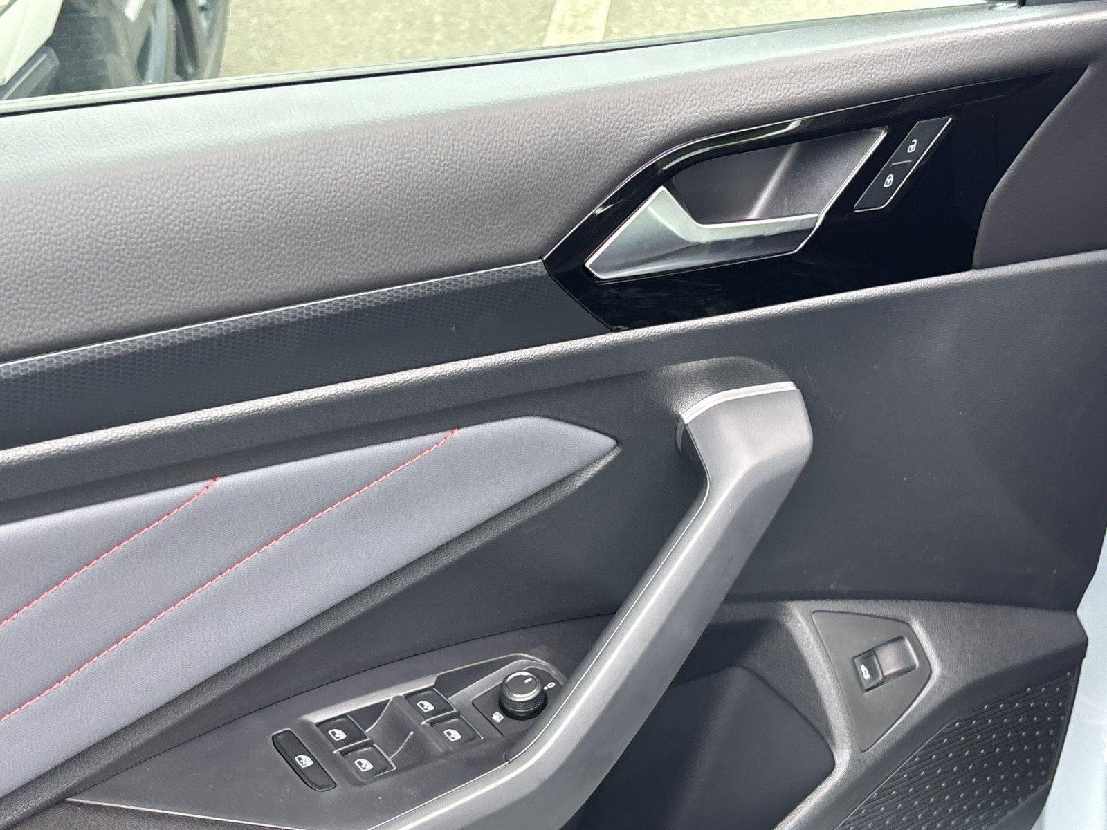New 2026 Monument Gray w/Deep Black Roof Volkswagen Autobahn image 14