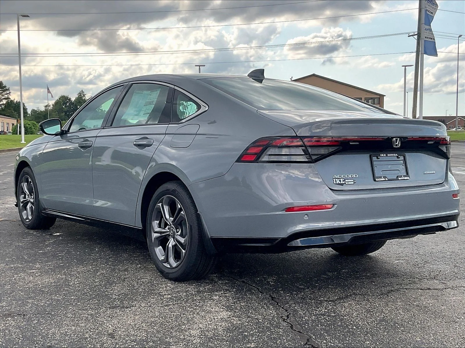 New 2026 Urban Gray Pearl Honda EX-L image 5