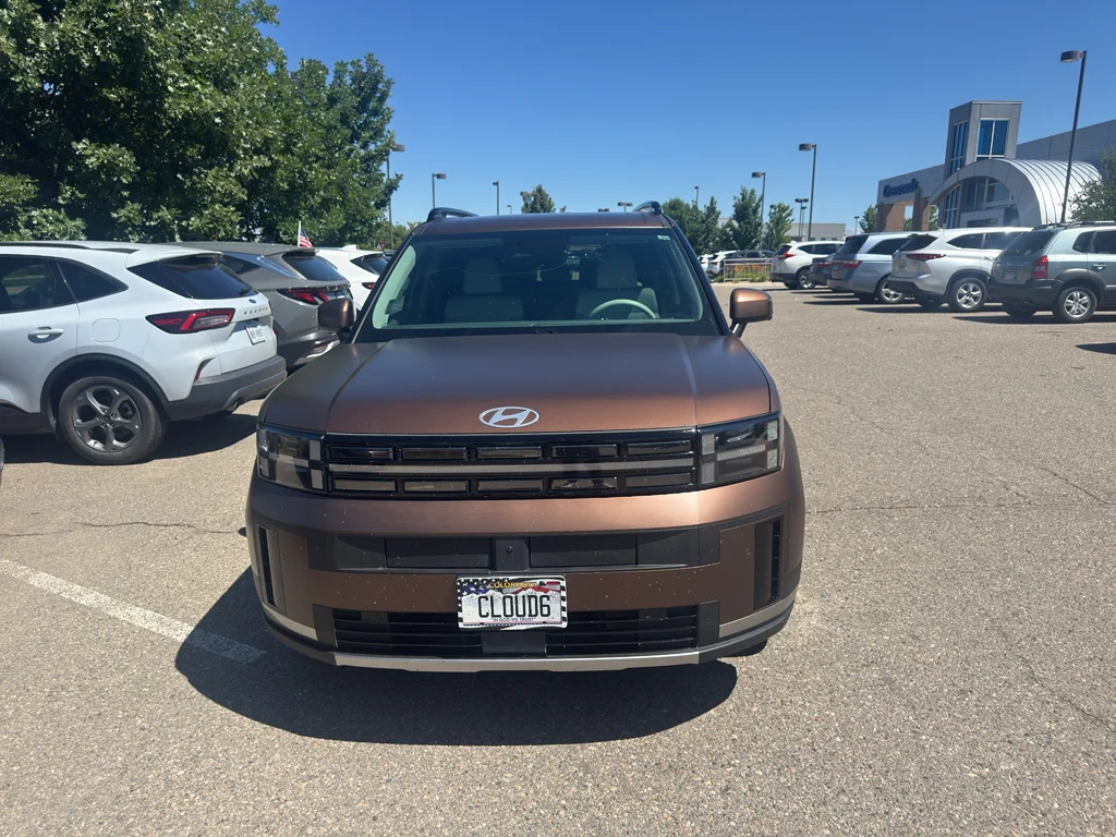 Used 2025 Earthy Brass Matte Hyundai Limited image 11