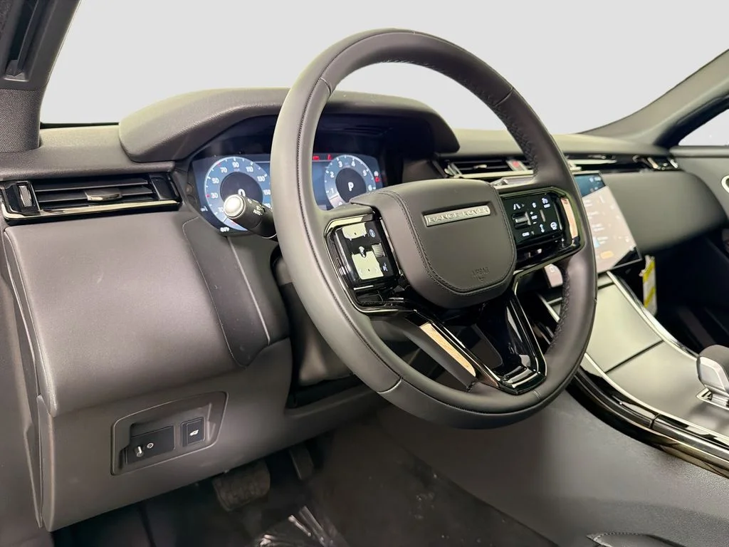 New 2026 Giola Green Land Rover S image 9