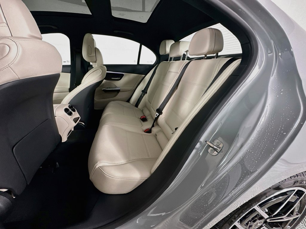 New 2027 MANUFAKTUR Alpine Grey Mercedes-Benz C 300 image 58