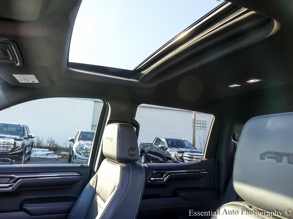 2024 GMC SIERRA - Image 10