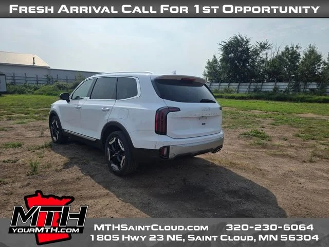 Used 2024 White Kia EX image 6