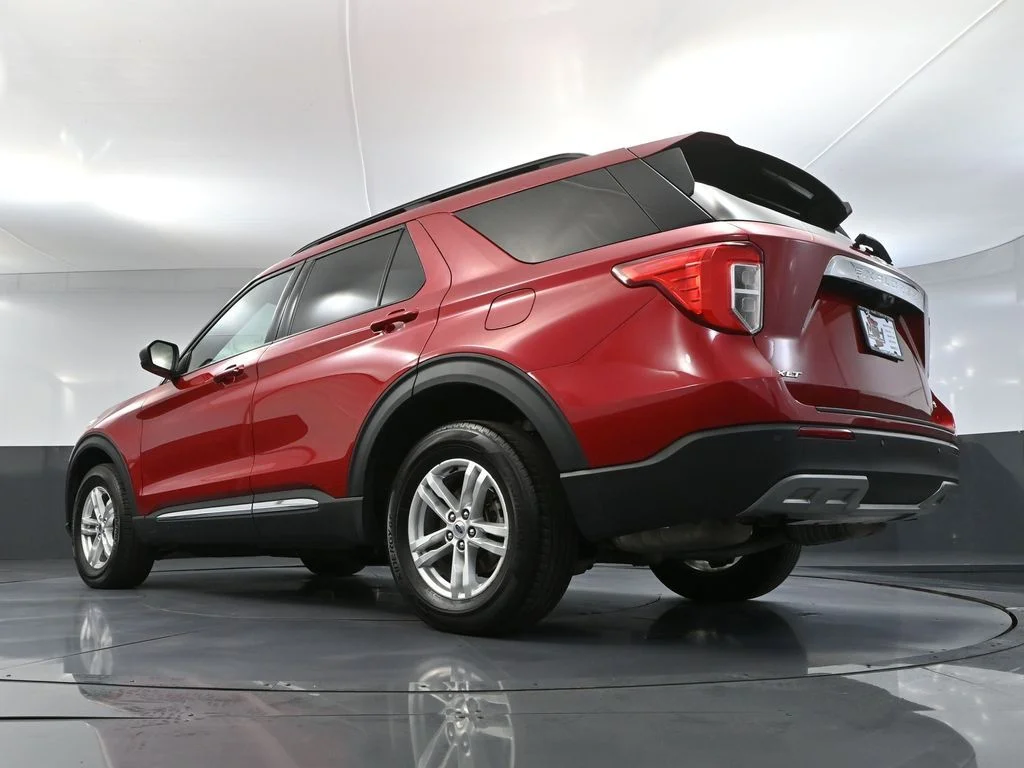 Certified Used 2023 Red Ford XLT image 54