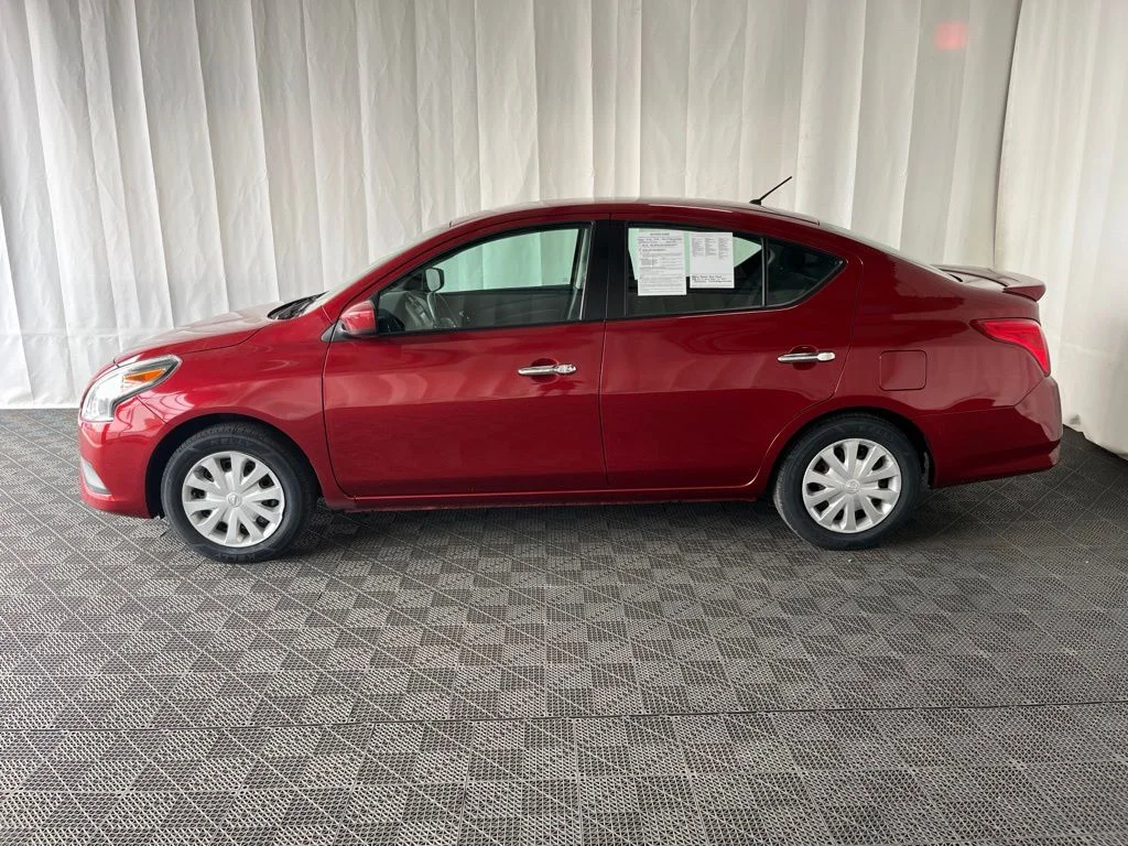 Used 2019 Red Nissan 1.6 SV image 24