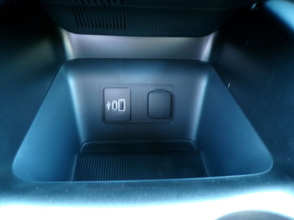 New 2026 Carbonized Gray Metallic Ford ST-Line image 24