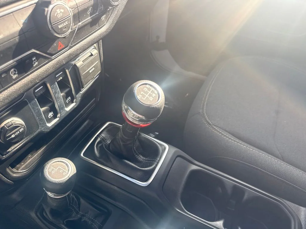 Used 2025 White Jeep Sport image 4