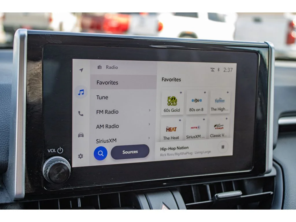 Used 2025 Blueprint Toyota Hybrid XLE image 41