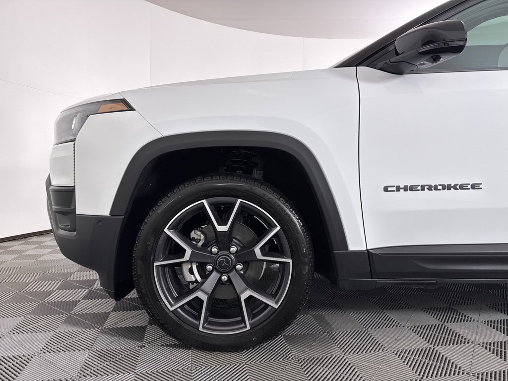 New 2026 Bright White Clear-Coat Exterior Paint Jeep Overland image 23
