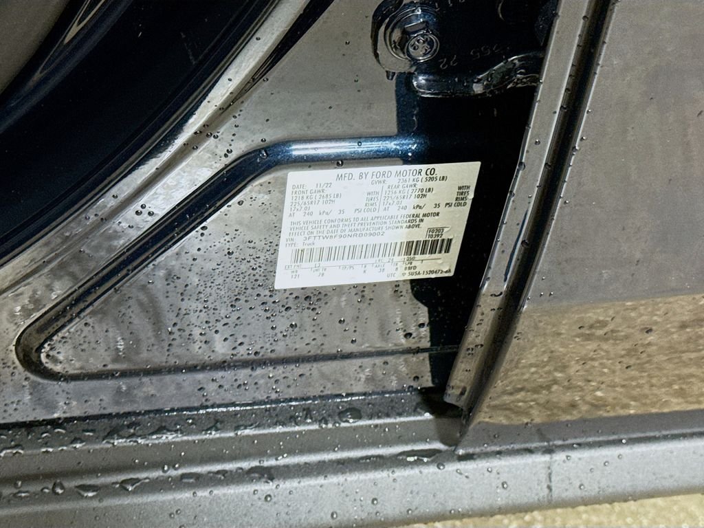Used 2022 Alto Blue Tinted Clearcoat Metallic Ford XLT image 32