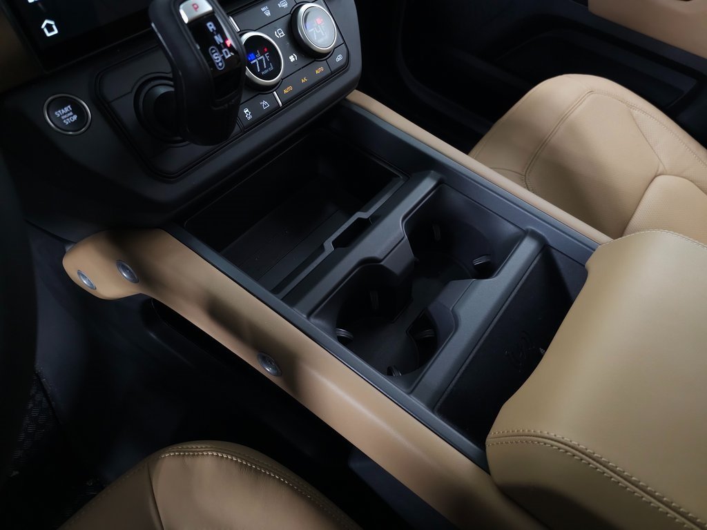 2026 LAND ROVER DEFENDER - Image 29