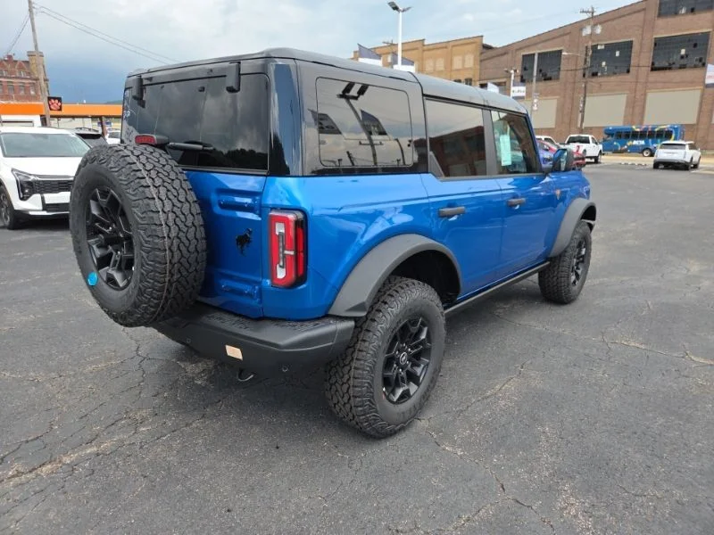 New 2026 Blue Ford Badlands image 7