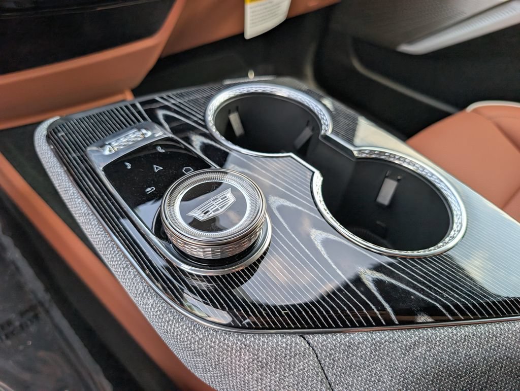 2027 Cadillac OPTIQ Premium Luxury - Photo 27