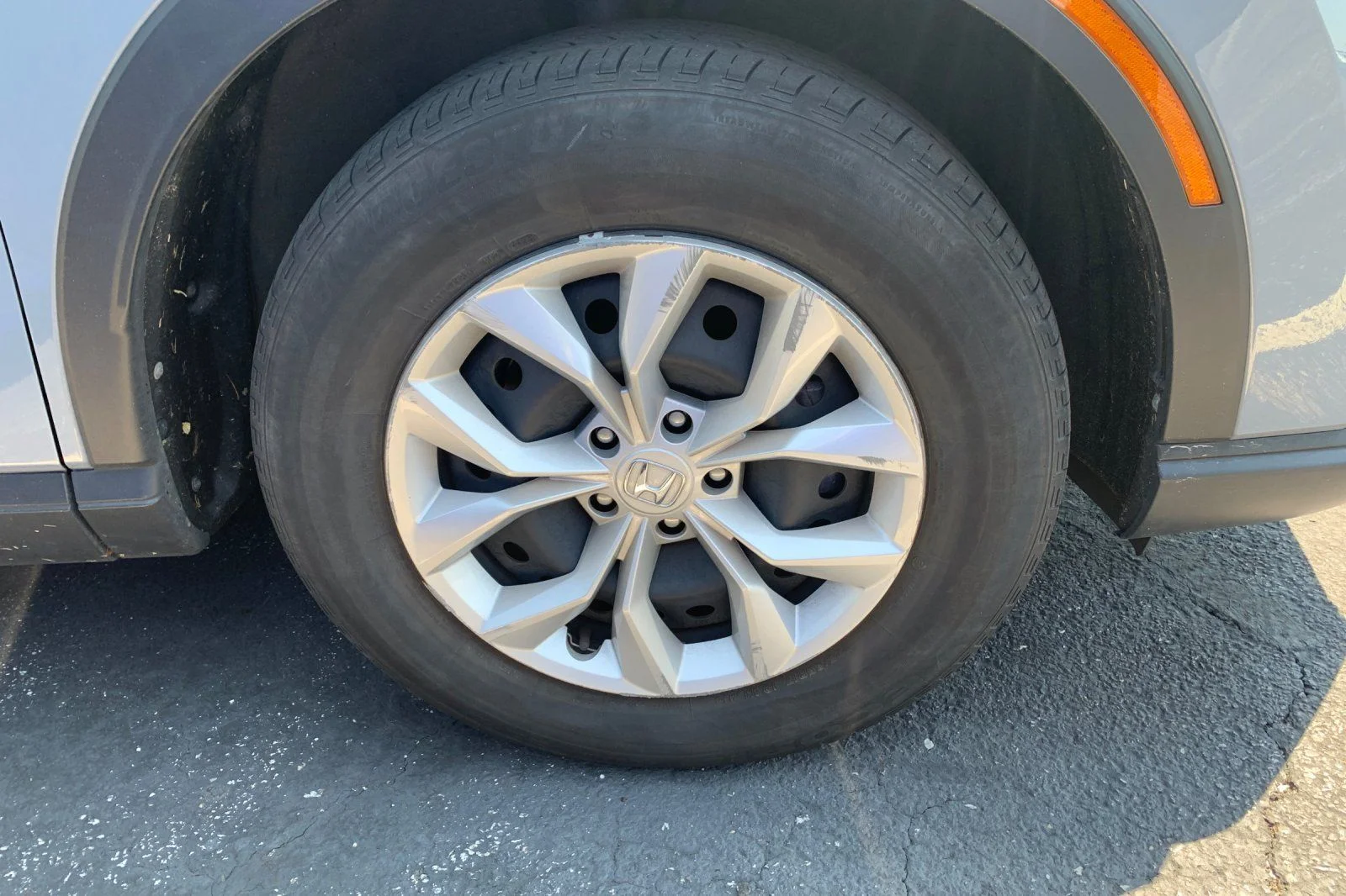 Used 2024 Gray Honda LX image 5