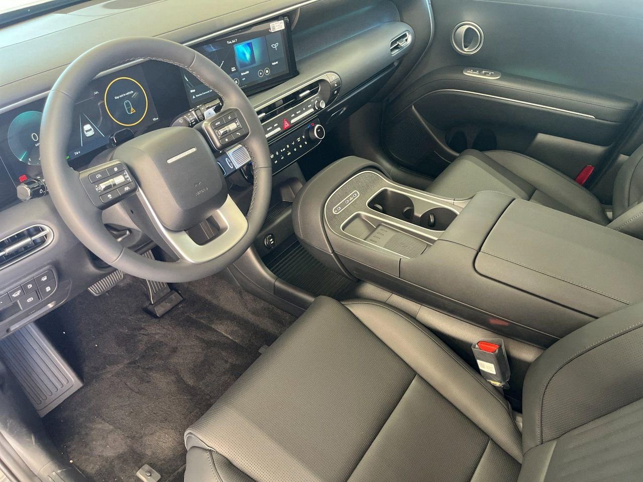 New 2026 Gray Hyundai SEL Premium 8P image 9