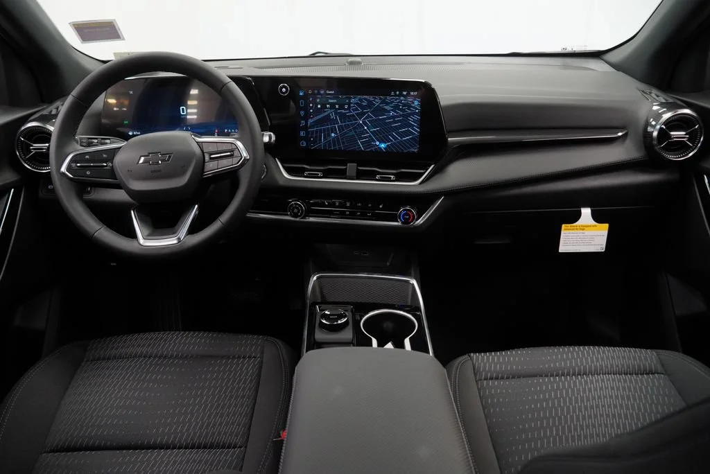 New 2027 Mosaic Black Metallic Chevrolet LT image 8