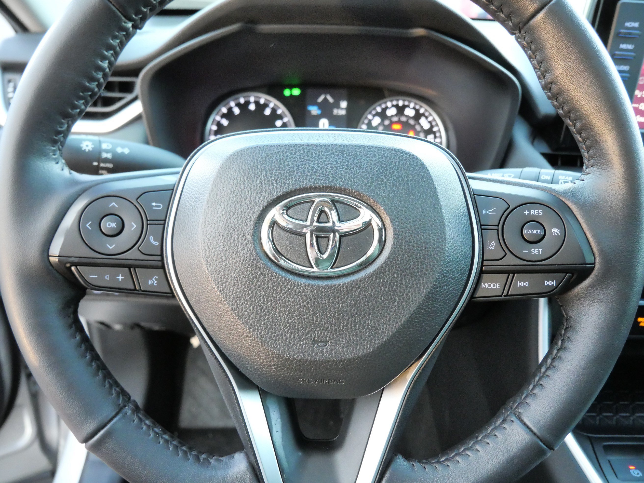 Certified Used 2022 Silver Sky Metallic Toyota XLE image 26