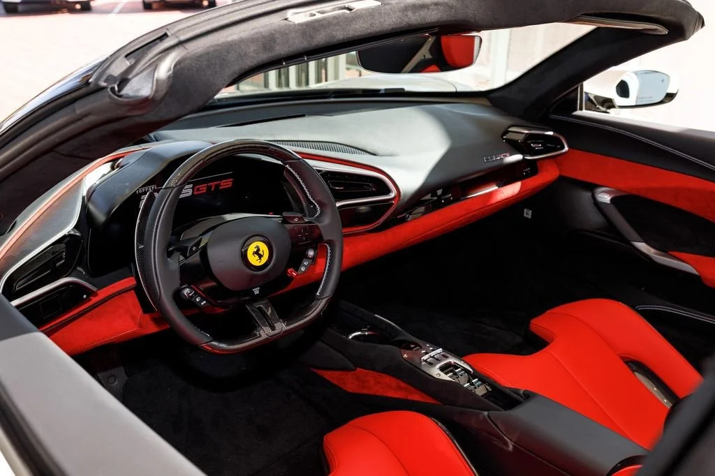 Used 2024 Bianco Avus Ferrari  image 18