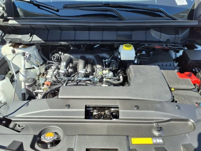 New 2026 Everest White Pearl TriCoat Nissan SV image 20