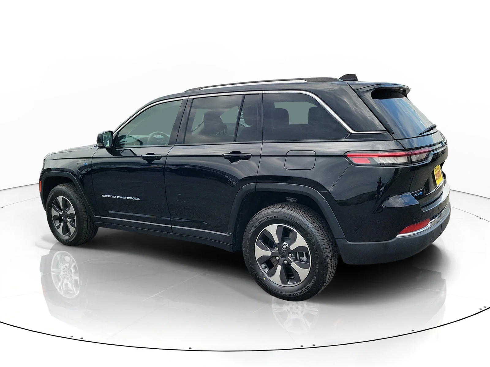 Certified Used 2023 Black Jeep 4xe image 6